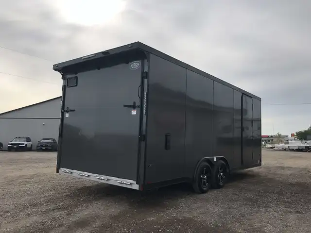 2025 LEGACY SERIES LEGACY 8.5' WIDE ENCLOSED V-NOSE CARGO/AUTO H in Cargo & Utility Trailers in Hamilton - Image 4