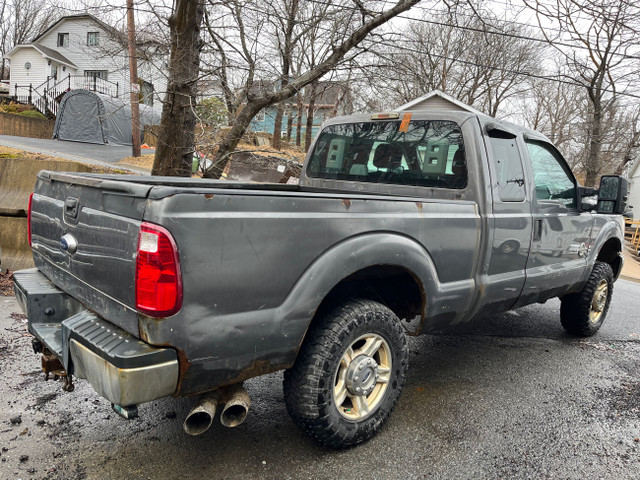 2013 Ford F-250 XLT As Traded Engine works great. in Cars & Trucks in Dartmouth - Image 4