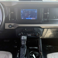 2021 FORD BRONCO - BIG BEND SERIES - MID PKG - AUTO HIGH BEAMS - FENDER TIE-DOWN HOOKS - FOLD/PWR/HT... (image 7)