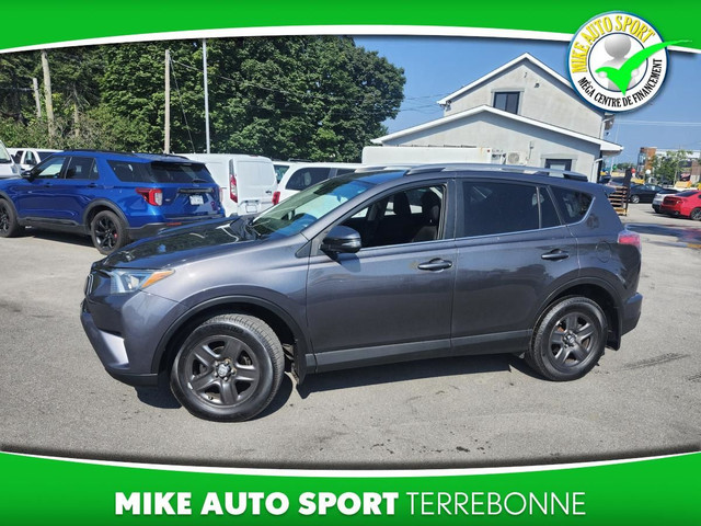 Toyota RAV4 Traction intégrale 4 portes LE 2017 à vendre in Cars & Trucks in Laval / North Shore - Image 2