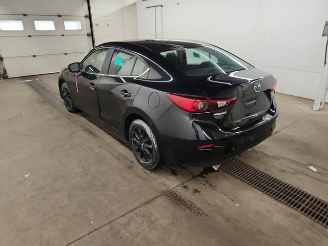 2018 Mazda Mazda3 GS Manual in Cars & Trucks in City of Toronto - Image 2