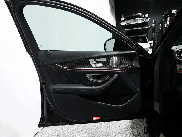 2023 Mercedes-Benz E-Class AMG E63 S 4MATIC+ Wagon Exclusive & A in Cars & Trucks in Laval / North Shore - Image 12