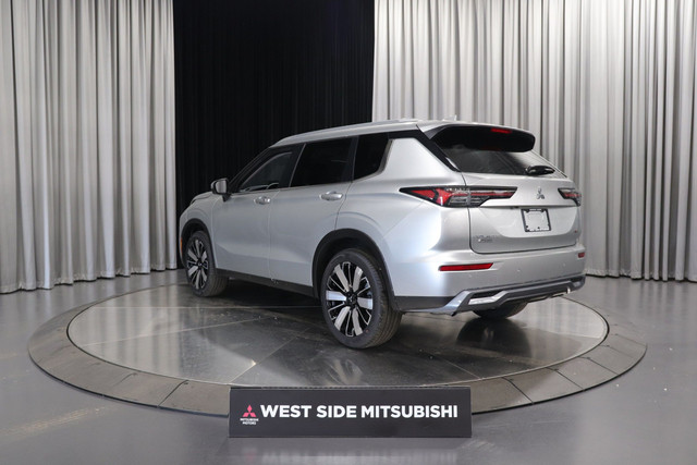 2025 Mitsubishi Outlander SEL in Cars & Trucks in Edmonton - Image 4
