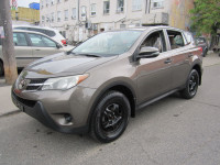 ONE OWNER CAR. FINISHED ON SANDSTONE ON BEIGE WITH TAN INTERIOR. A/C, KEY LESS ENTRY, FULL SERVICE H... (image 1)