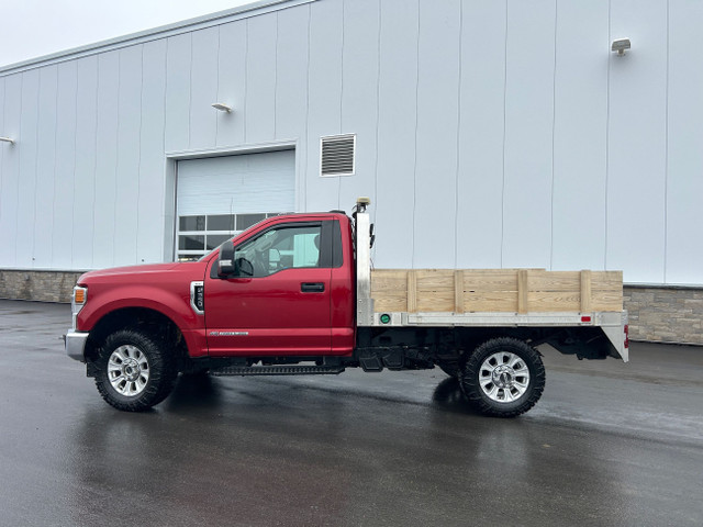 2020 Ford F-350 XLT 6.7L V8 REGULAR CAB WITH REMOTE START/ENT... in Cars & Trucks in Ottawa - Image 2