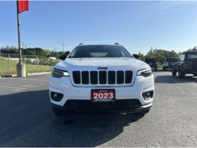 2023 Jeep Cherokee ALTITUDE | CARPLAY | PREMIUM AUDIO | SUNROOF  in Cars & Trucks in Oakville / Halton Region - Image 2