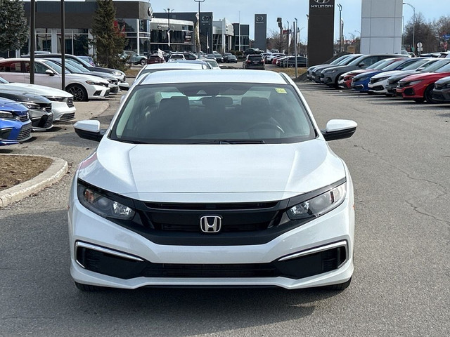  2021 Honda Civic Sedan LX in Cars & Trucks in Gatineau - Image 2