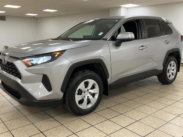 2024 Toyota RAV4 LE in Cars & Trucks in Calgary - Image 2