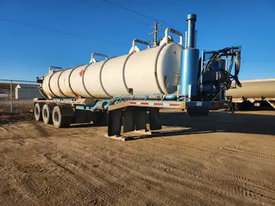 Steel Tank, Hibon Pump, Air Ride Suspension, Aluminum Wheels, 11R24.5 Tires. Located in NE Alberta....