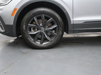 The 2024 Volkswagen Tiguan Comfortline is a versatile and refined compact SUV, powered by a 2.0L eng... (image 3)