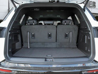 This Buick Enclave has a trusty Gas 2.5L/ engine powering this Automatic transmission. * This Buick... (image 6)