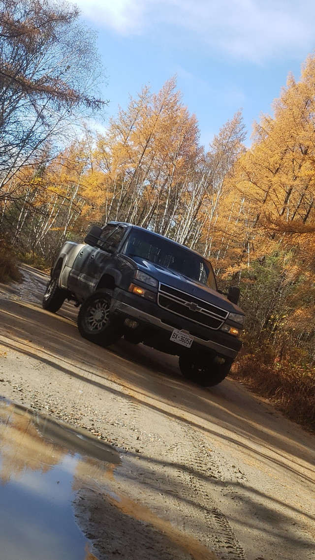 2007 Chevrolet Silverado 2500 LS in Cars & Trucks in Sault Ste. Marie - Image 4