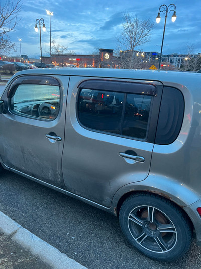 2009 Nissan Cube S