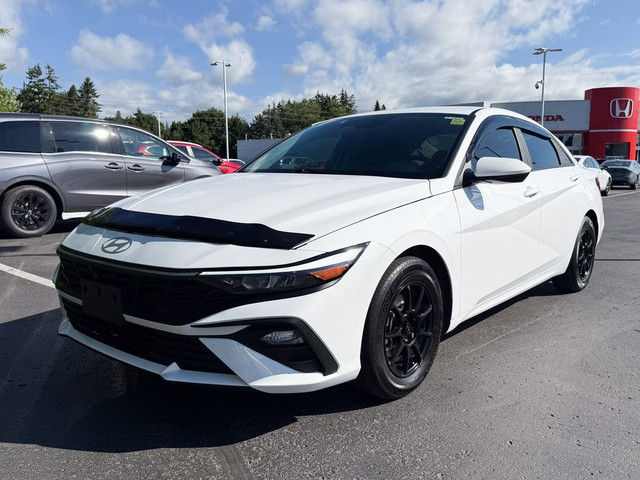 2024 Hyundai Elantra Preferred Preferred|CarPlay|Heated Seats in Cars & Trucks in Oshawa / Durham Region - Image 4