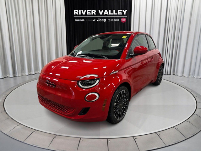 2024 FIAT 500e in Cars & Trucks in Strathcona County - Image 3
