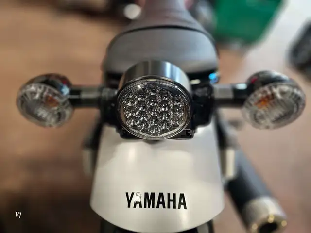 2017 Yamaha SCR950 SCRAMBLER in Street, Cruisers & Choppers in Grande Prairie - Image 7