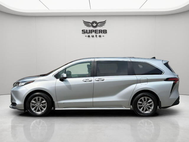 2021 Toyota Sienna LE | HYBRID | AWD | 8 PASSENGER | NO ACCIDENT in Cars & Trucks in City of Toronto - Image 4