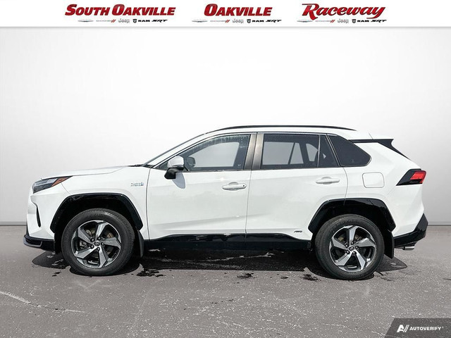 2023 Toyota RAV4 Prime XSE | SUNROOF | CARPLAY | LOW KMS | NO AC in Cars & Trucks in Oakville / Halton Region - Image 3
