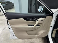 2017 Nissan Rogue SL AWD PLATINUM TOIT PANORAMIQUE - GPS - CAMÉRA DE RECUL - INTÉRIEUR EN CUIR NIV:... (image 5)