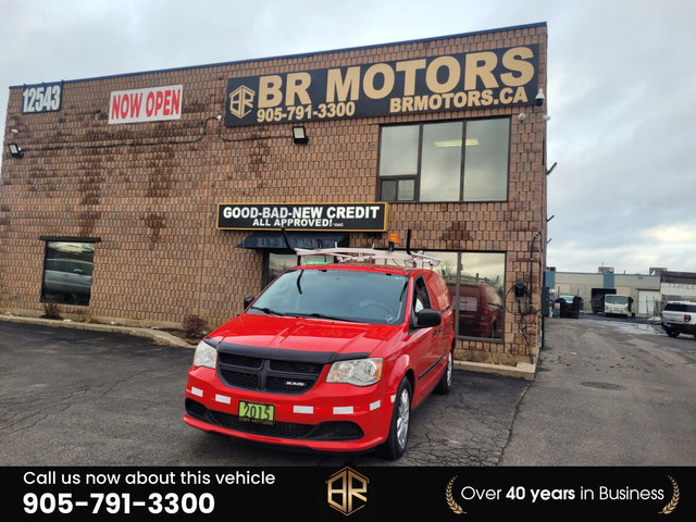 2015 Ram Cargo Van Base | No Accidents Reported | Roof rack in Cars & Trucks in Mississauga / Peel Region
