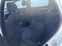 Honda Civic Hatchback Auto Mags Toit Ouvrant Tissu 2017 à vendreCaméra Recul, Carplay, Android Auto,... (image 7)