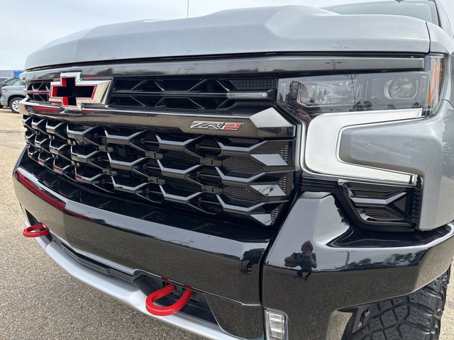 2023 Chevrolet Silverado 1500 ZR2 in Cars & Trucks in Edmonton - Image 4