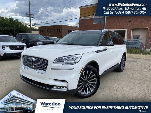 2022 Lincoln Aviator Reserve | 30-Way Heated Seats in Cars & Trucks in Edmonton