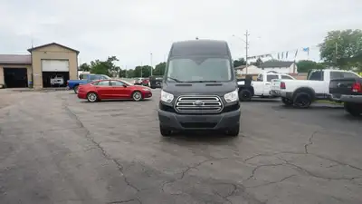 3.2 liter Puma 5-cyl. Diesel, raised roof, extended body SRW cargo van, power steering, power brakes...