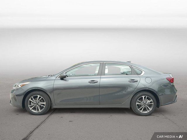 2024 Kia Forte EX | Heated Steering Wheel | Cpo | Lane Keep in Cars & Trucks in Hamilton - Image 2