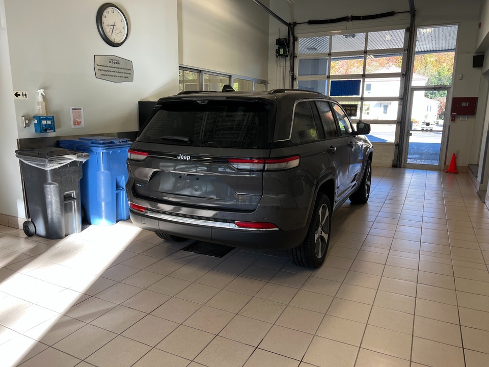 2022 Jeep Grand Cherokee 4xe 4XE