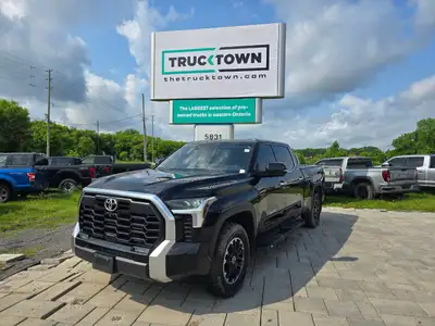 2023 Toyota Tundra 4x4 Crewmax Limited with only 54,000kms. Georgeous truck with lots of eyeball. TR...