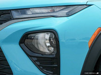 2021 Chevrolet Trailblazer RS Low Kilometers, High Style & Tech Get ready to turn heads and command... (image 9)