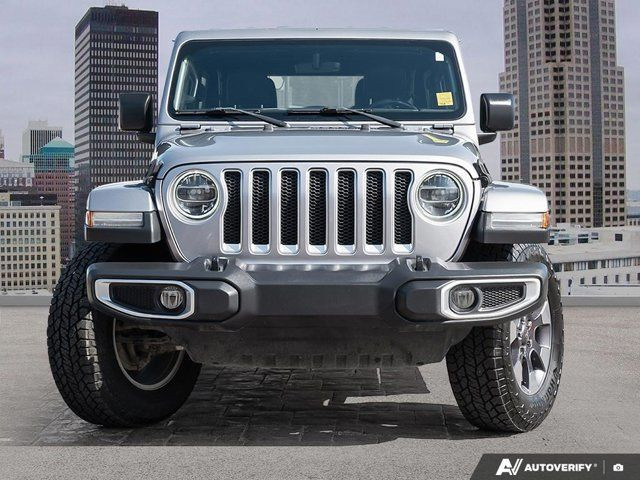 2018 Jeep Wrangler Unlimited Sahara 4WD | No Accidents in Cars & Trucks in Calgary - Image 2