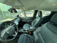 This Chevrolet Bolt EUV boasts a Electric engine powering this Automatic transmission. Wireless Char... (image 3)