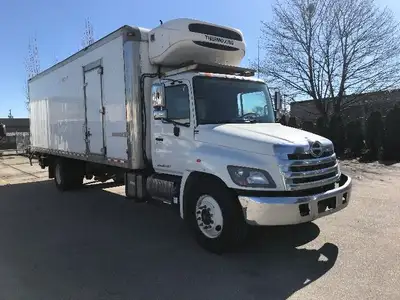 2018 HINO TRUCK 338;Medium Duty Trucks - VAN-REEFER Penske Location 632 BELGRAVE WAY DELTA BC V3M 5R...