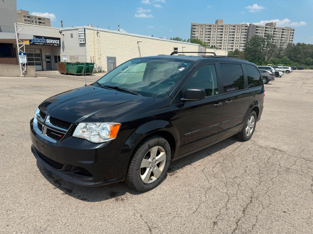2017 Dodge Grand Caravan CVP/SXT ONE OWNER | POWER WINDOWS |... in Cars & Trucks in London - Image 3