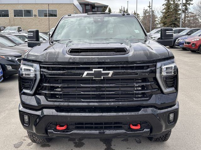 2025 Chevrolet Silverado 3500HD LT in Cars & Trucks in Calgary - Image 2
