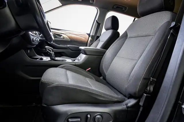 2021 Chevrolet Traverse LT Cloth • 7 PASSENGER • HEATED SEATS in Cars & Trucks in Ottawa - Image 28