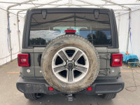À voir! / Come see it! TRÈS BIEN ÉQUIPÉ / VERY WELL EQUIPPED. Version Sahara 4x4 avec Moteur V6 3.6L... (image 5)