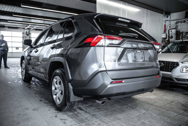 Toyota RAV4 LE AWD 2024 in Cars & Trucks in Rimouski / Bas-St-Laurent - Image 4