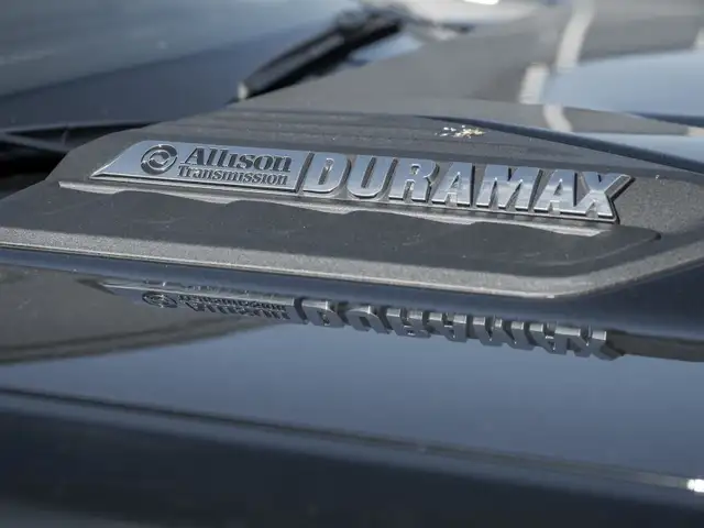 2025 Chevrolet SILVERADO 2500HD High Country- Diesel | Power Ret in Cars & Trucks in Markham / York Region - Image 6