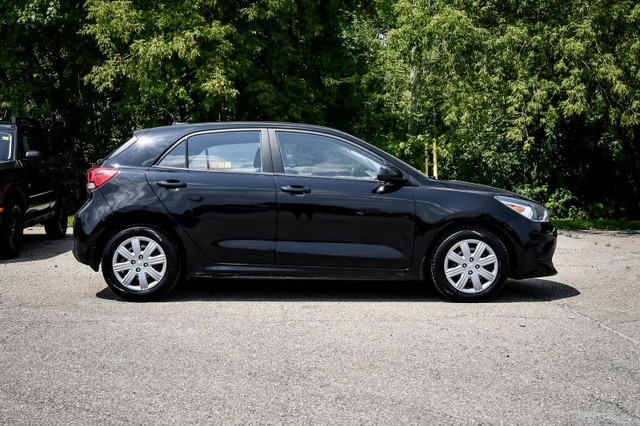 2021 Kia Rio 5-door LX+ IVT • HEATED SEATS • APPLE CARPLAY in Cars & Trucks in Kingston - Image 2