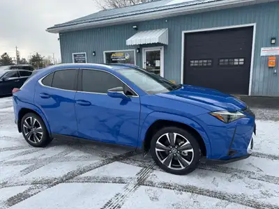 Power Slide / Tilt Moonroof, Heated Leather Wrapped Steering Wheel, Heated & Ventilated Front Seats,...