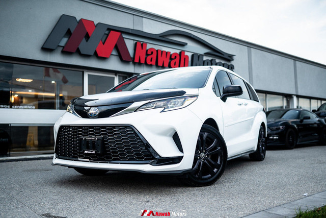 2022 Toyota Sienna XSE|HYBRID|TWO-TONE LEATHER INTERIOR|SUNROOF| in Cars & Trucks in Mississauga / Peel Region
