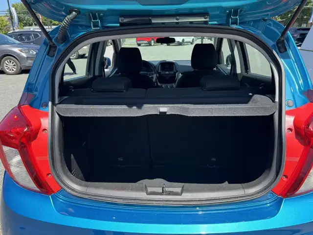 Chevrolet Spark 2019 1LT Manuelle Écran 7po CarPlay à vendre in Cars & Trucks in Trois-Rivières - Image 12