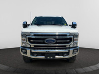 Looking for towing power and a truck that packs a punch? This WHITE Ford Super Duty pickups offer a... (image 7)