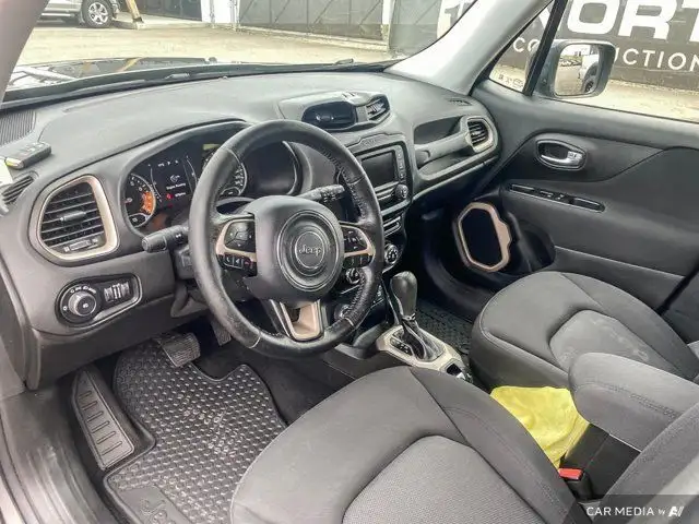 2016 Jeep Renegade North in Cars & Trucks in Saskatoon - Image 18
