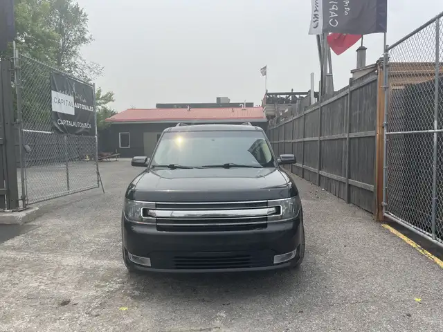 2013 Ford Flex SEL AWD dans Autos et camions dans Ottawa - Image 3