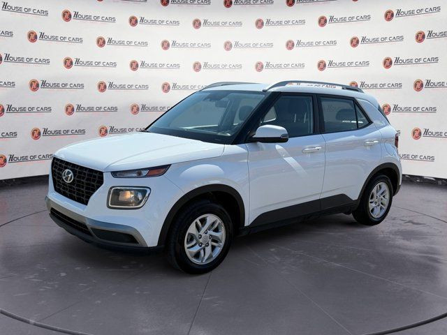 2023 Hyundai Venue Preferred in Cars & Trucks in Calgary