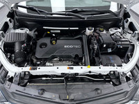 The 2021 Chevrolet Equinox LS AWD is a well-rounded compact SUV offering a smooth and efficient driv... (image 9)